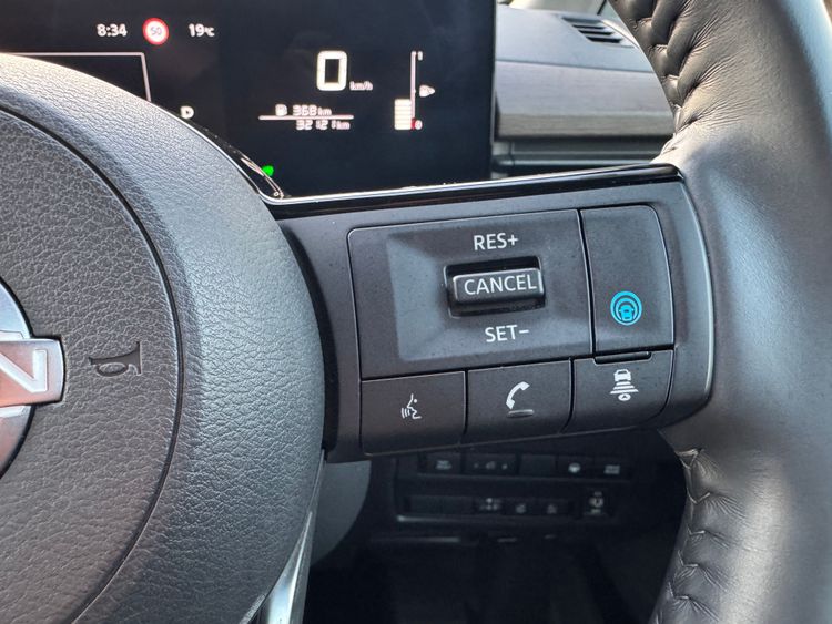 NISSAN SERENA E-POWER HIGHWAY STAR V thumbnail 26