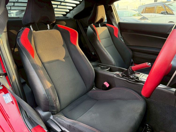 TOYOTA 86 GT thumbnail 7