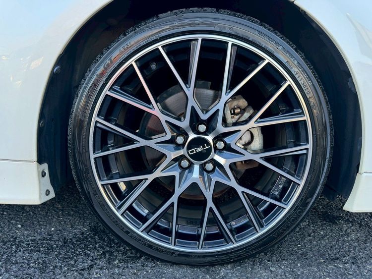 TOYOTA COROLLA HIBRIDO WXB thumbnail 5