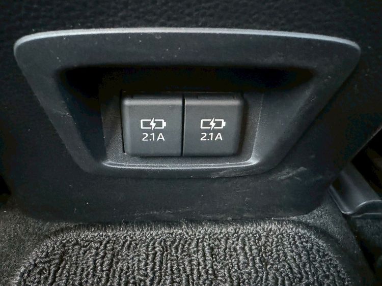 TOYOTA COROLLA HIBRIDO WXB thumbnail 22