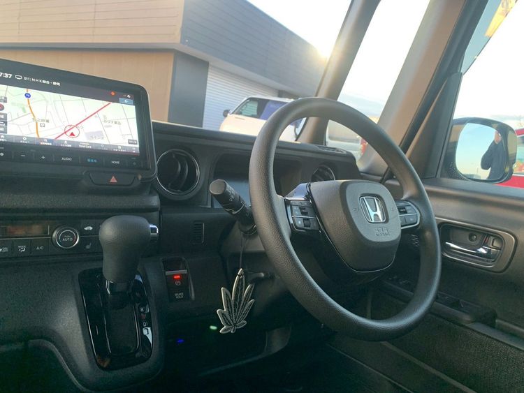 HONDA N-BOX CUSTOM thumbnail 21