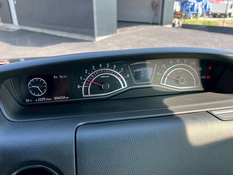 HONDA N-BOX CUSTOM GL HONDA SENSING thumbnail 19