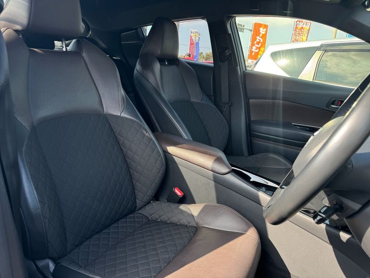 TOYOTA C-HR G HIBRIDO thumbnail 19
