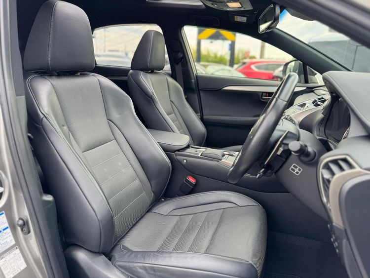 LEXUS NX 300F S SPORT thumbnail 9