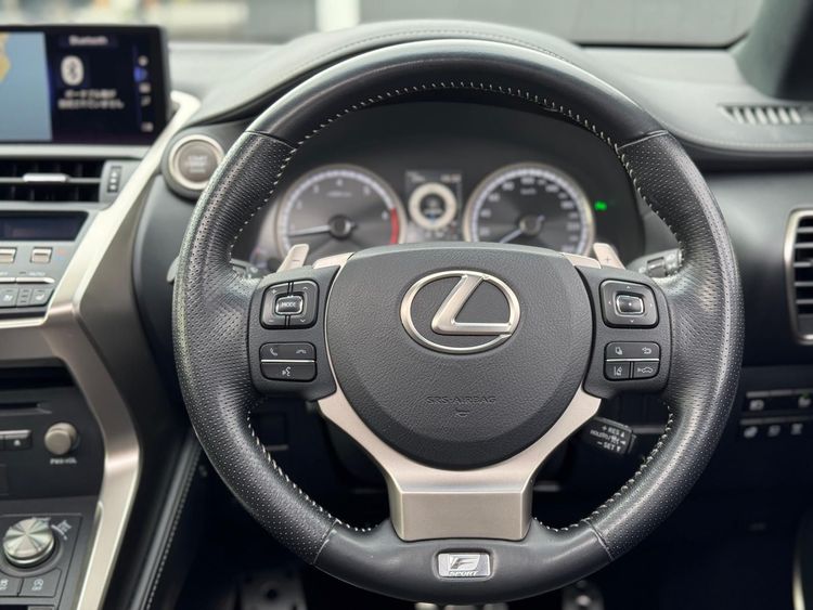 LEXUS NX 300F S SPORT thumbnail 12