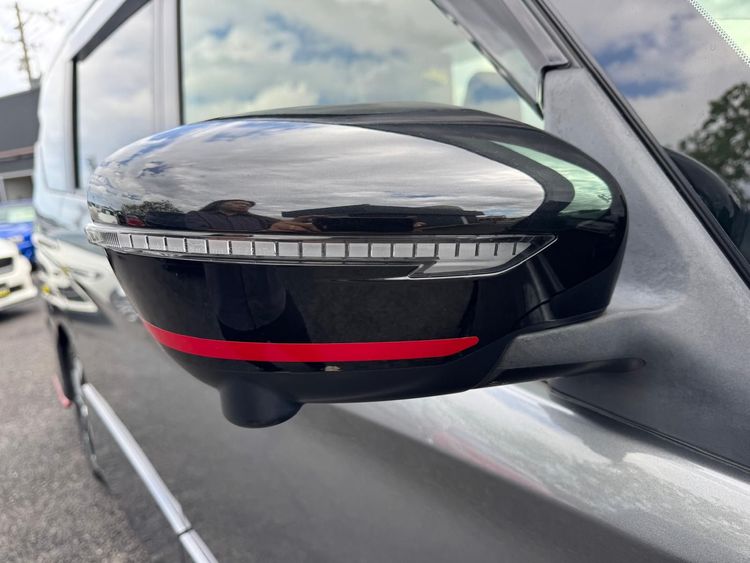 NISSAN SERENA NISMO HIBRIDO thumbnail 27