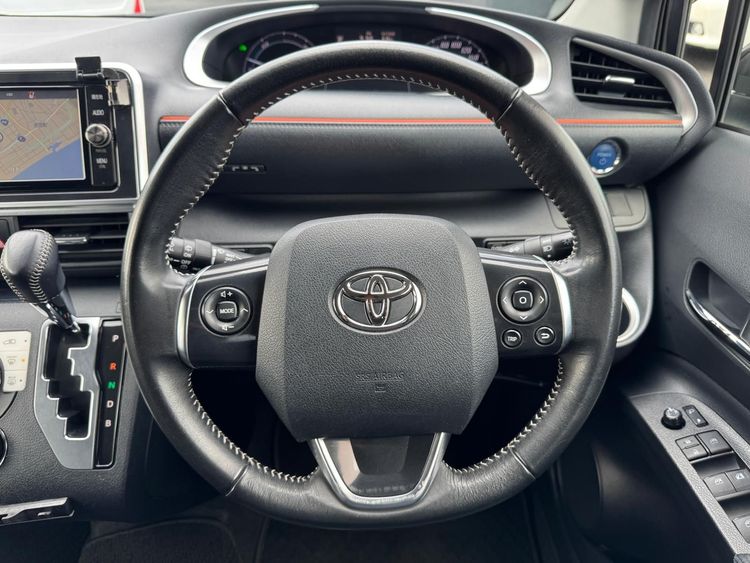 TOYOTA SIENTA G thumbnail 16