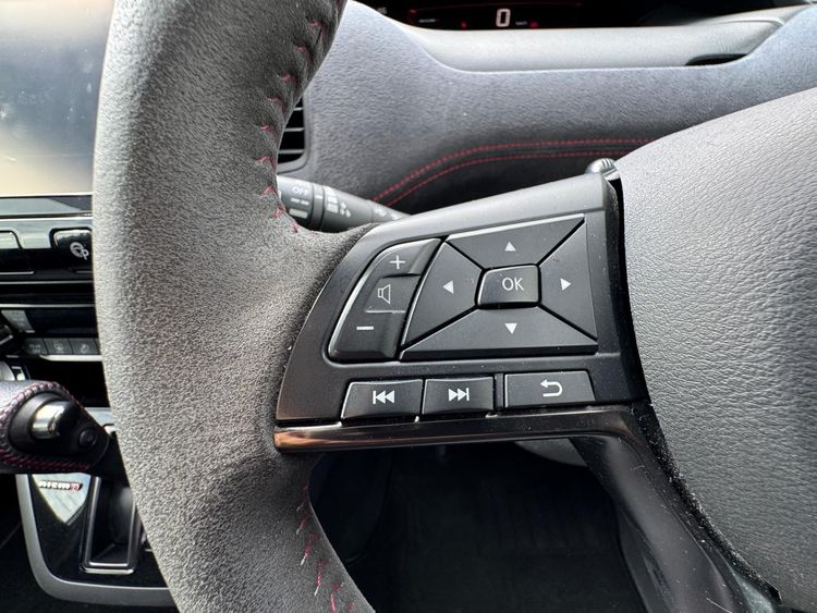 NISSAN SERENA NISMO HIBRIDO thumbnail 8