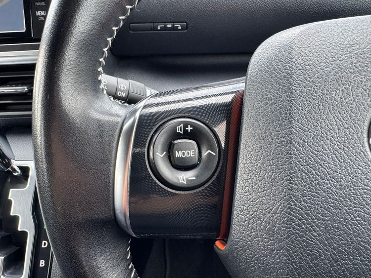 TOYOTA SIENTA G thumbnail 3