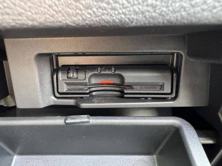 NISSAN SERENA NISMO HIBRIDO thumbnail 25