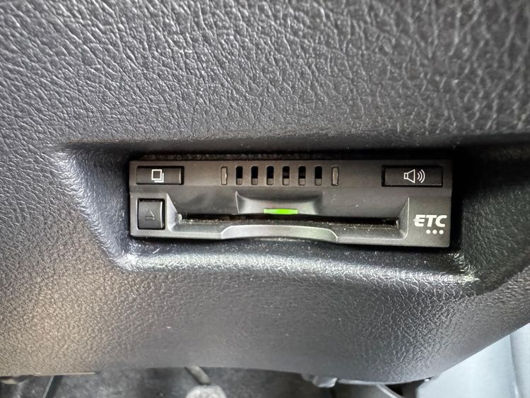 TOYOTA SIENTA G thumbnail 12
