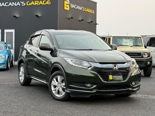HONDA VEZEL HYBRID X