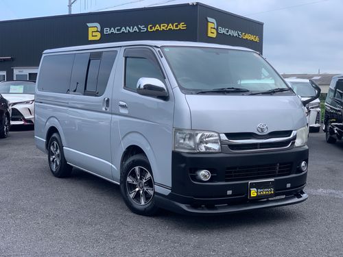 TOYOTA HIACE LONG SUPER GL