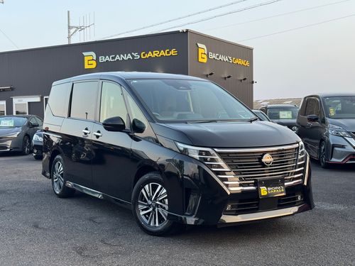 NISSAN SERENA E-POWER HIGHWAY STAR V