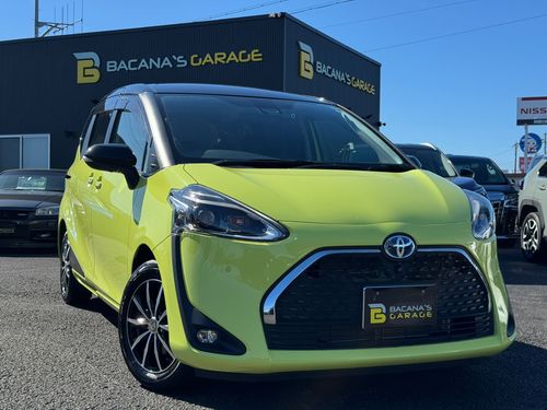 TOYOTA SIENTA G CUERO